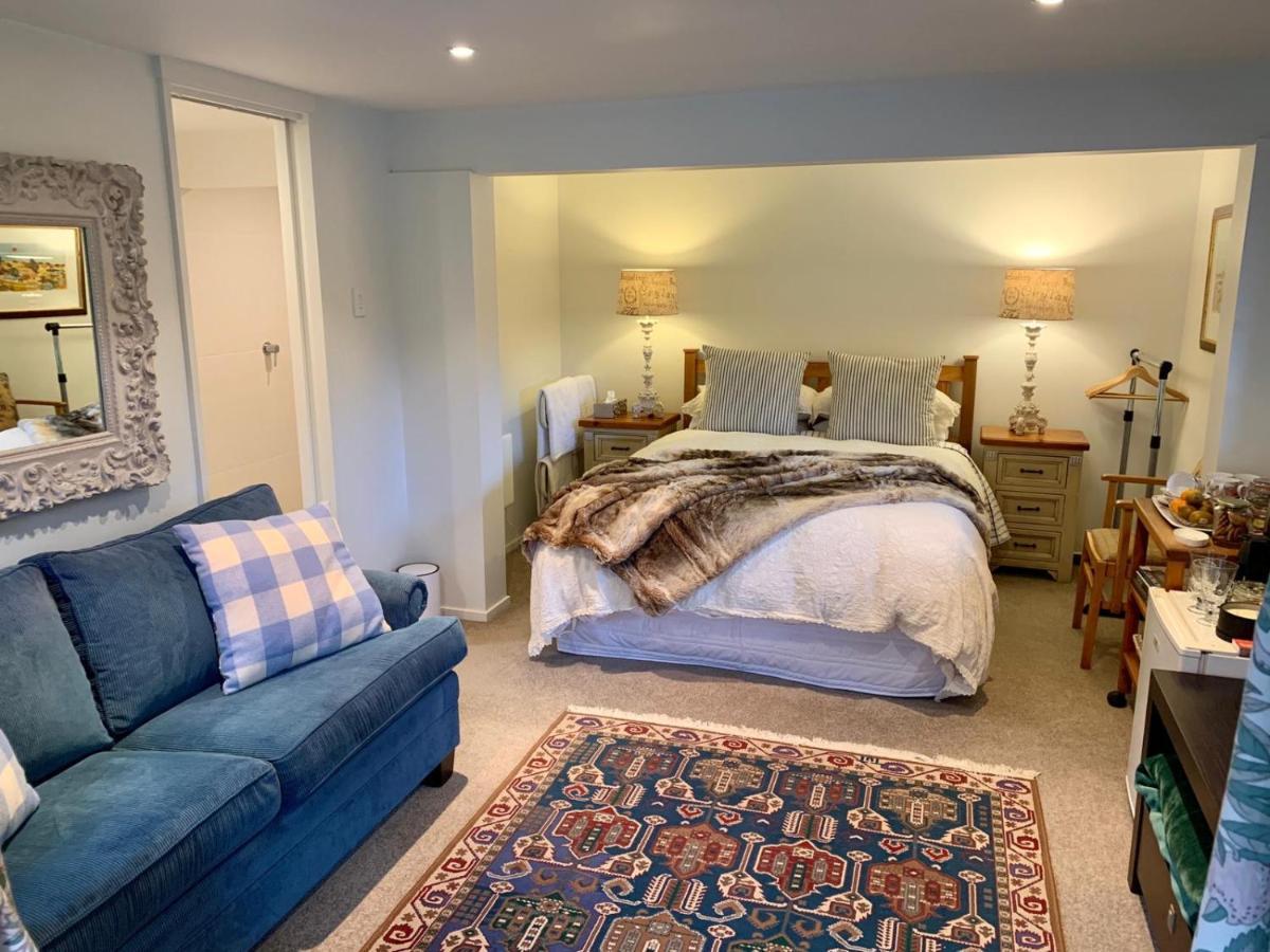 Mill Cottage - Boutique Accommodation And Garden Akaroa Exterior photo